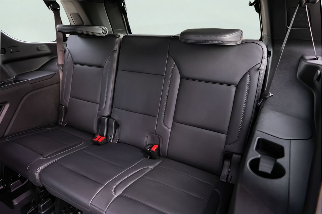 Used 2021 GMC Yukon Denali w/ Advanced Technology Package RWD image 29