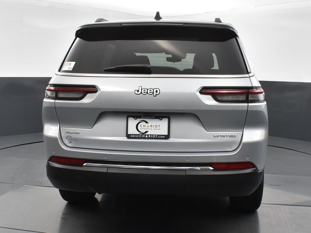 Used 2024 Jeep Grand Cherokee L Limited w/ Trailer Tow Package AWD/4WD image 5
