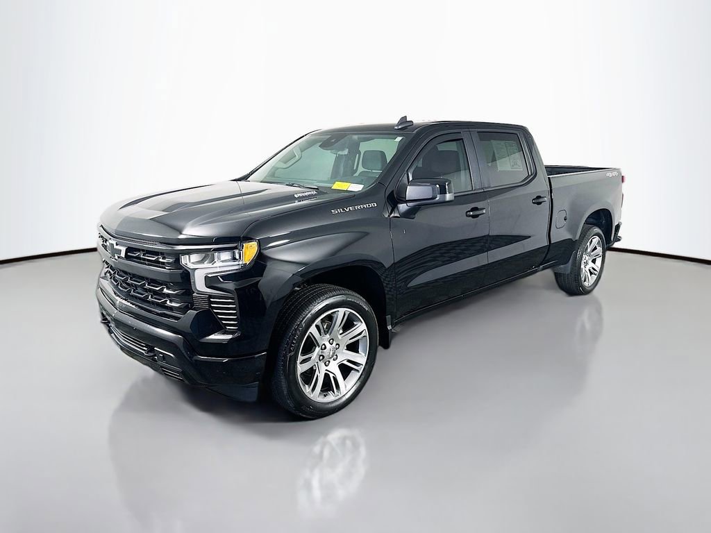 Used 2023 Chevrolet Silverado 1500 RST image 3