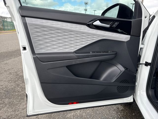 Used 2023 Volkswagen Taos S image 21