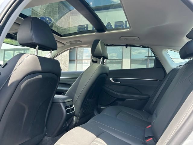 Used 2025 Hyundai Sonata Limited FWD image 12