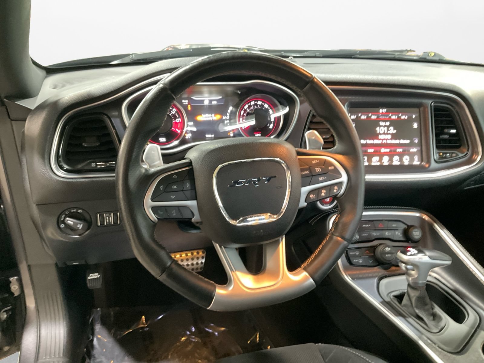 Used 2016 Dodge Challenger SRT w/ Technology Group RWD image 14