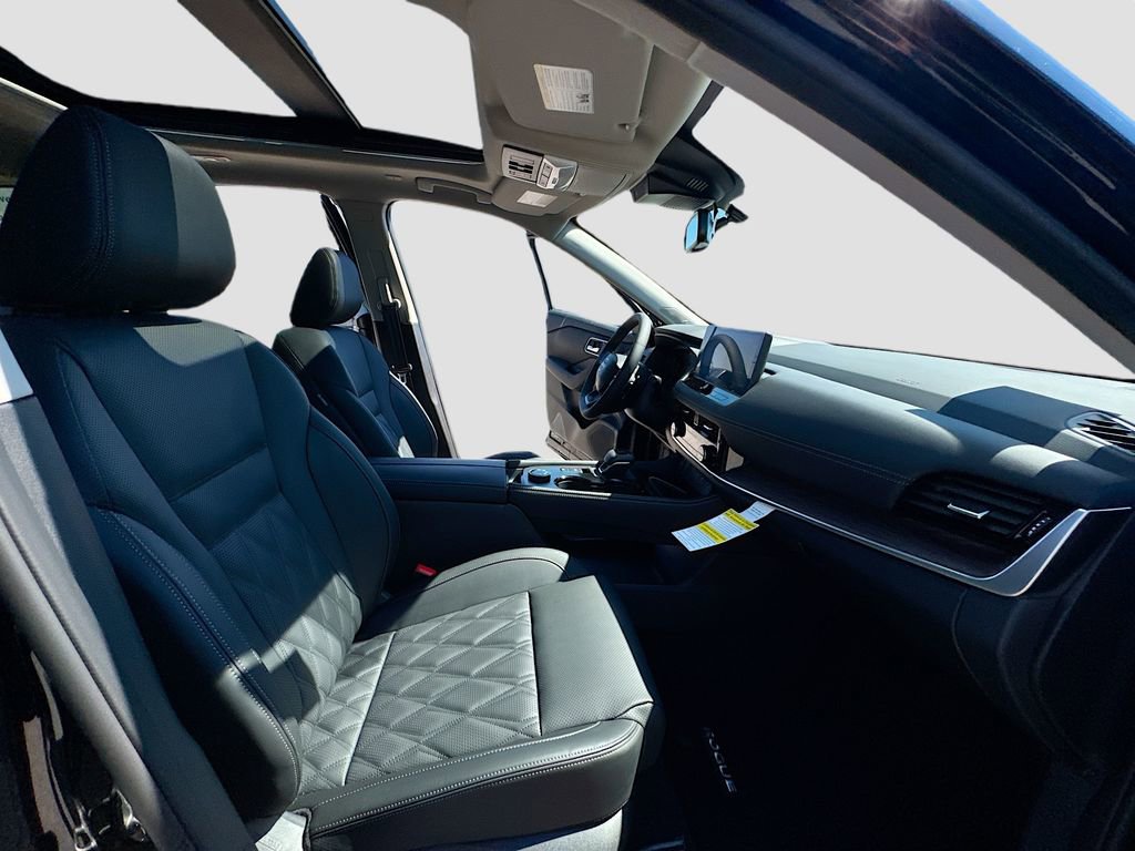 New 2026 Nissan Rogue Platinum image 29