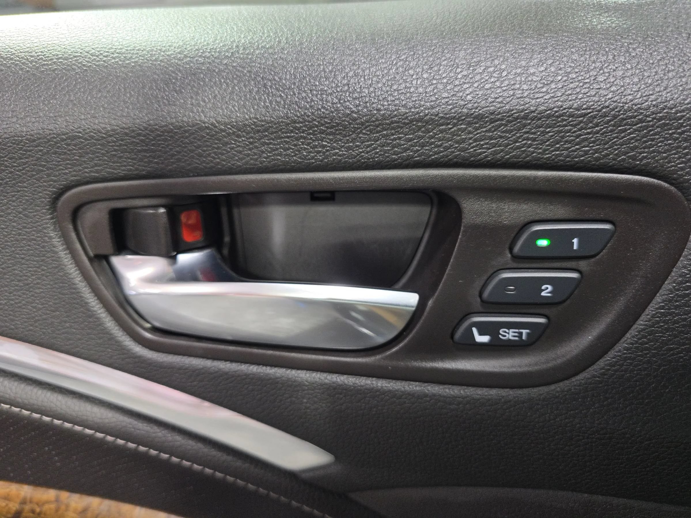 Used 2020 Acura MDX FWD w/ Technology Package image 40