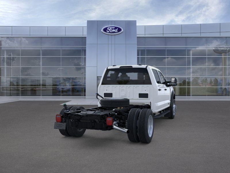 New 2026 Ford F550 2WD Crew Cab image 39