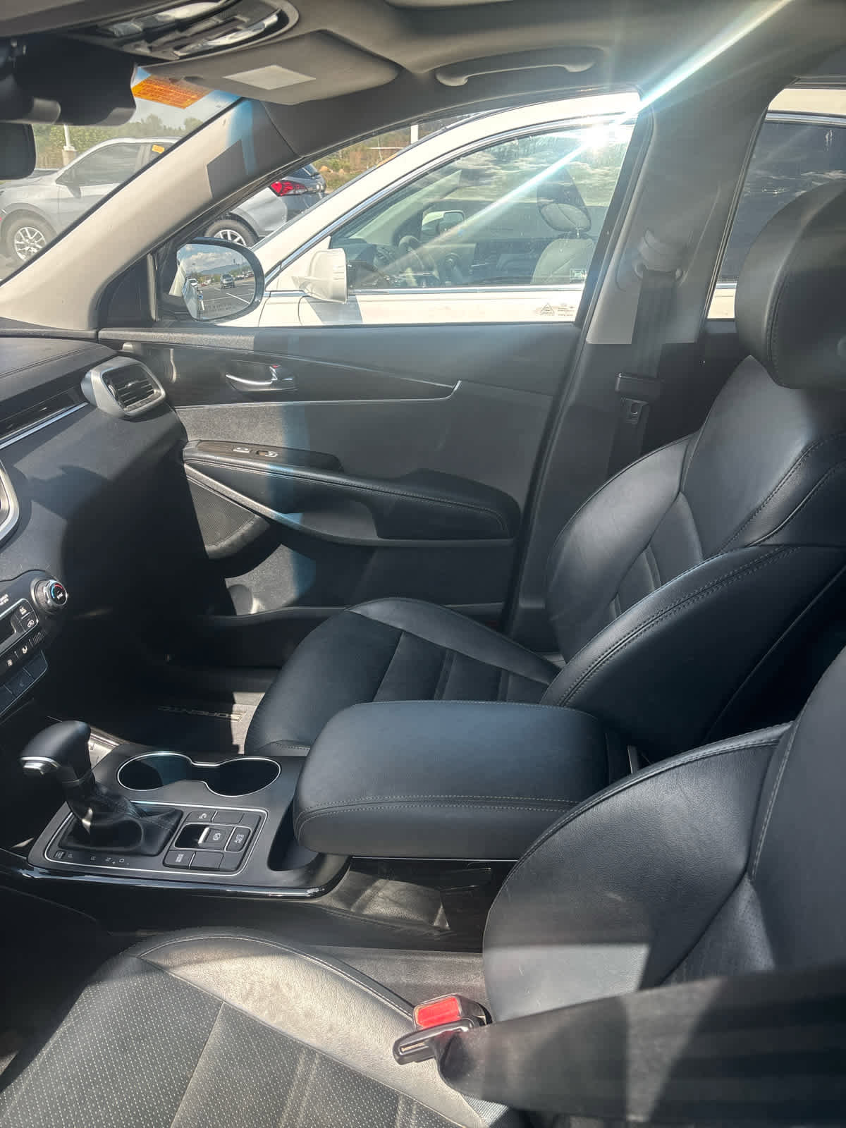 Used 2019 Kia Sorento EX FWD image 4