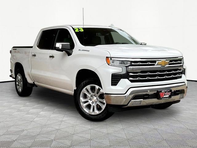 Used 2023 Chevrolet Silverado 1500 LTZ AWD/4WD image 3