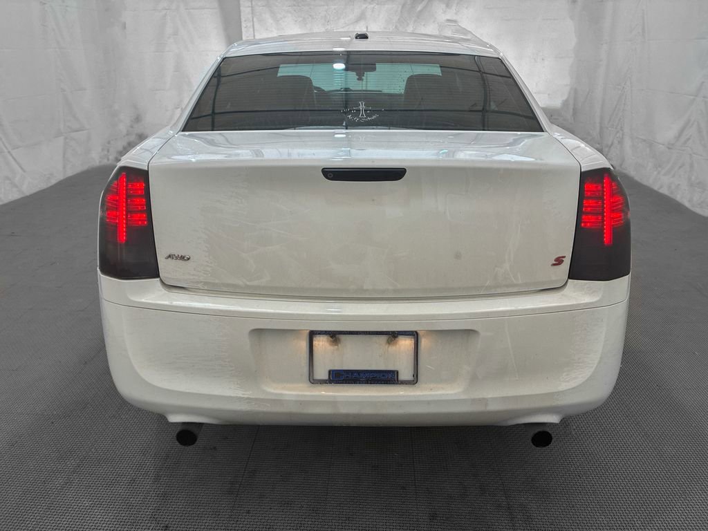 Used 2014 Chrysler 300 S AWD/4WD image 5