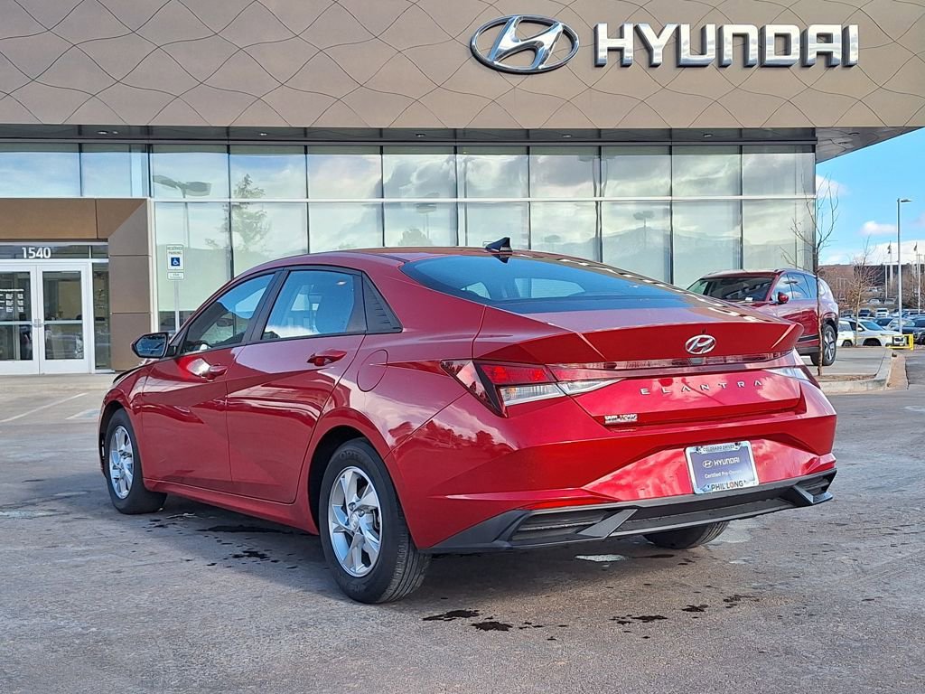 Certified 2021 Hyundai Elantra SE image 5