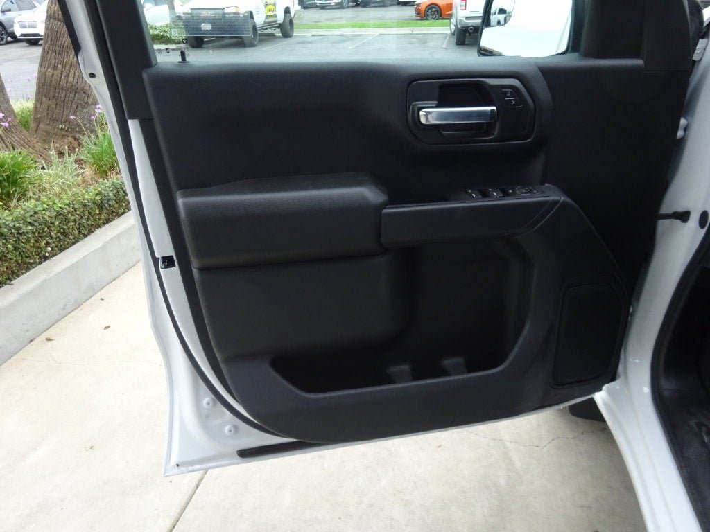 New 2026 Chevrolet Silverado 1500 Custom RWD image 24