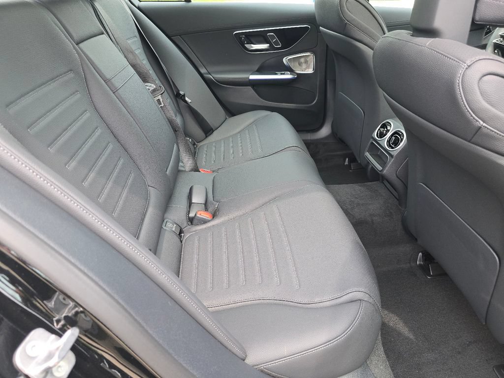 New 2026 Mercedes-Benz C 300 4MATIC Sedan image 21