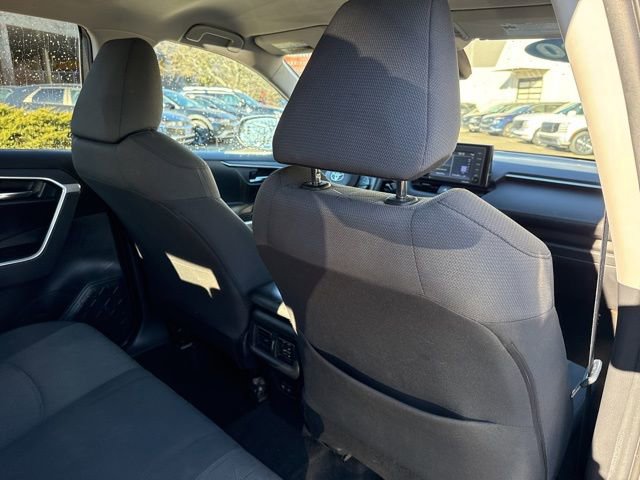 Used 2020 Toyota RAV4 XLE w/ All Weather Liner Package image 22