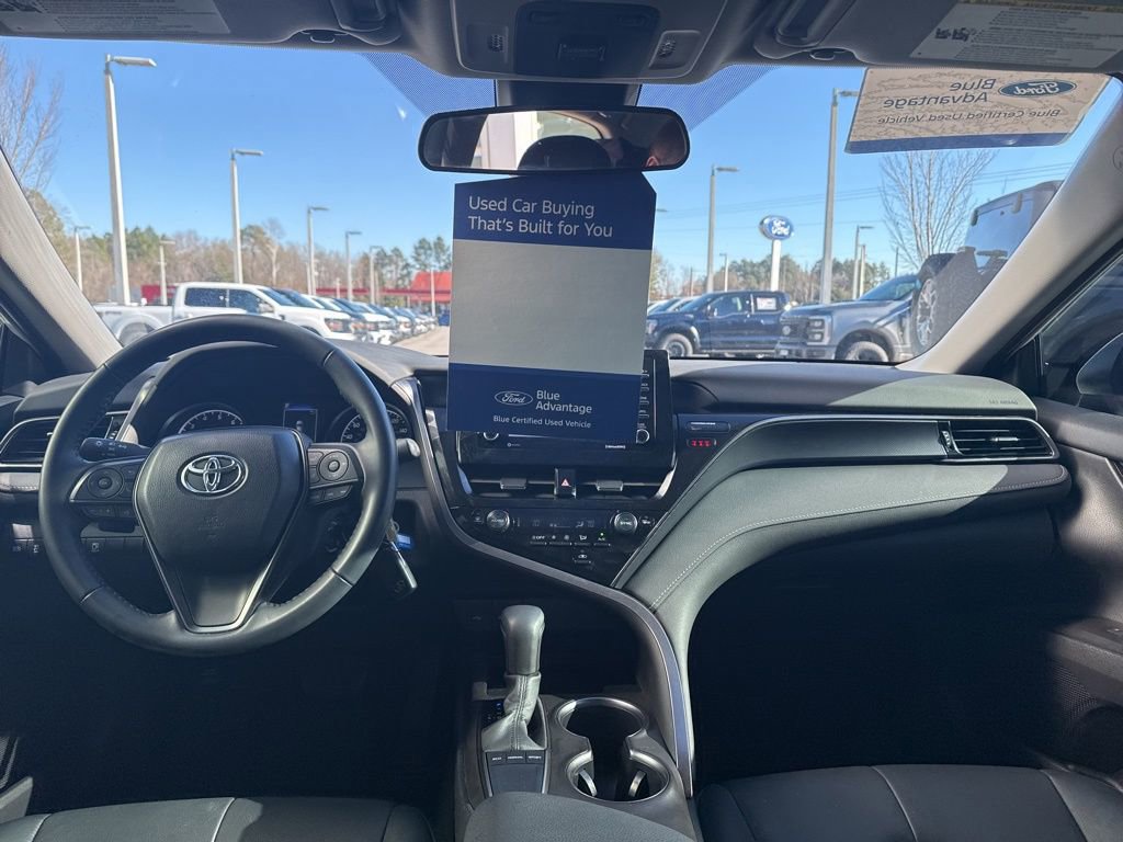 Used 2024 Toyota Camry SE image 21