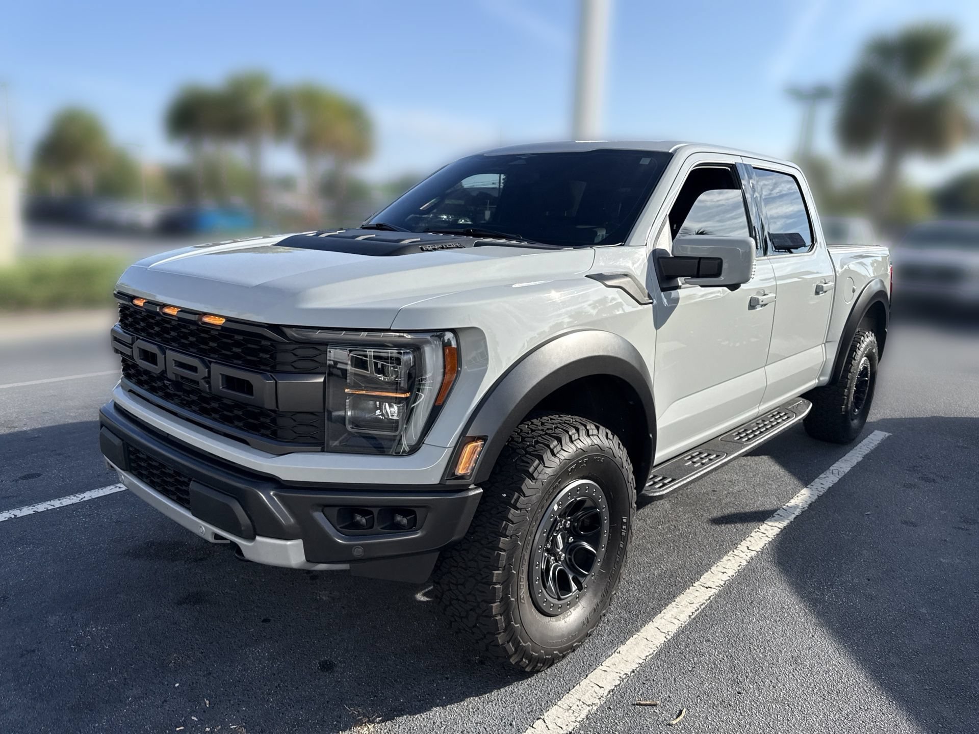 Used 2023 Ford F150 Raptor w/ Raptor Carbon Fiber Package AWD/4WD image 9