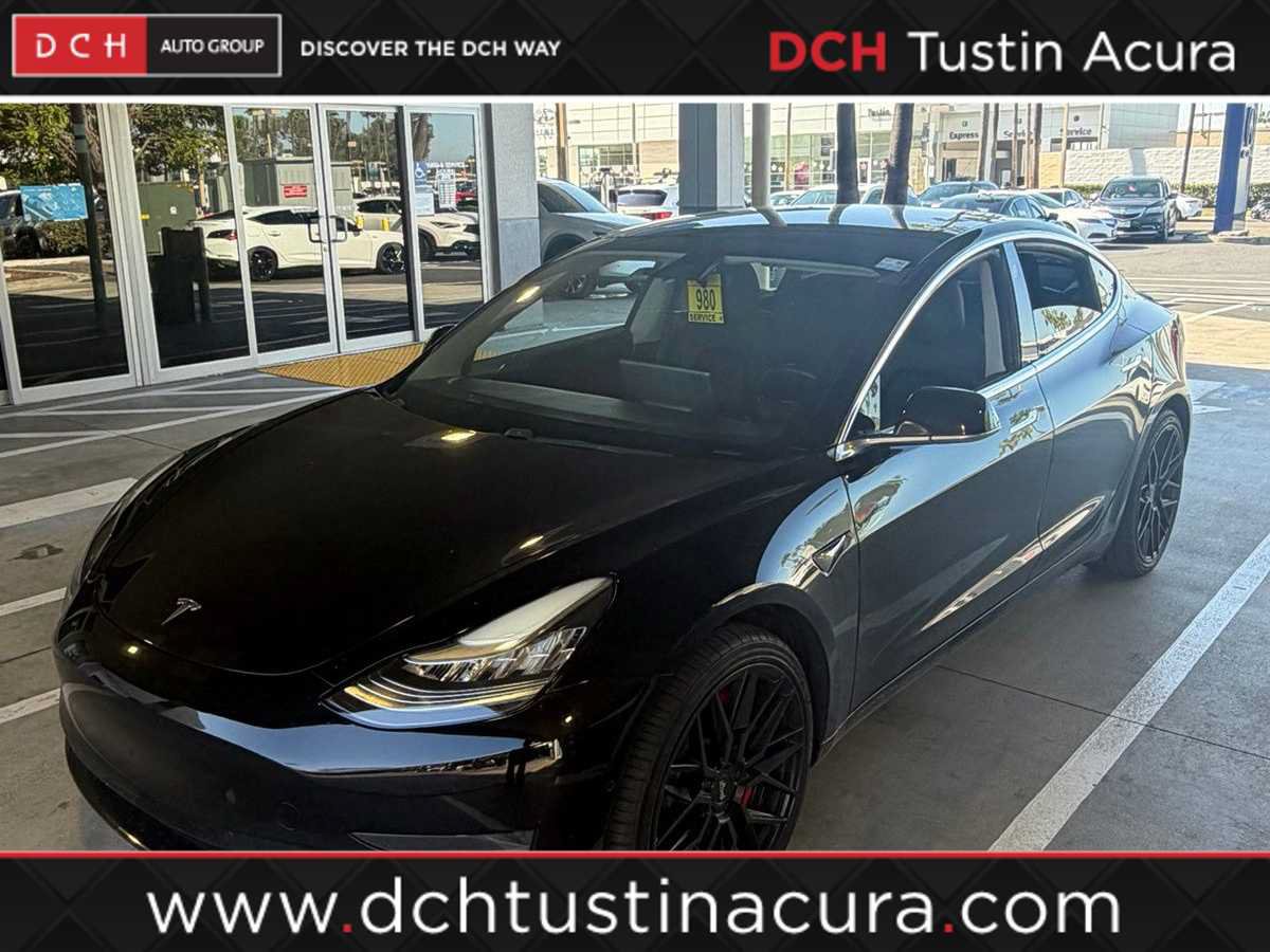 Used 2019 Tesla Model 3 Standard Range RWD image 1