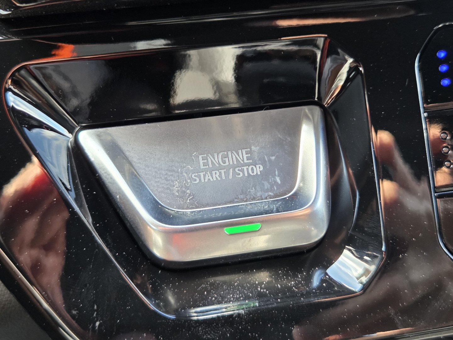 New 2026 GMC Sierra 1500 AT4 w/ AT4 Premium Package AWD/4WD image 35