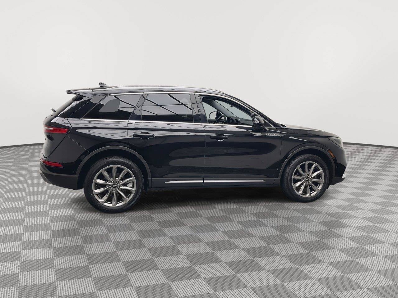 Used 2022 Lincoln Corsair AWD w/ Premium Package image 41