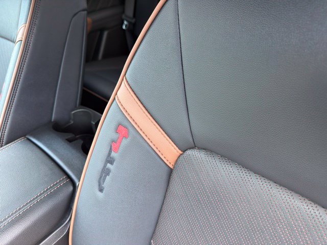 Used 2023 GMC Canyon AT4 w/ AT4 Premium Package AWD/4WD image 19
