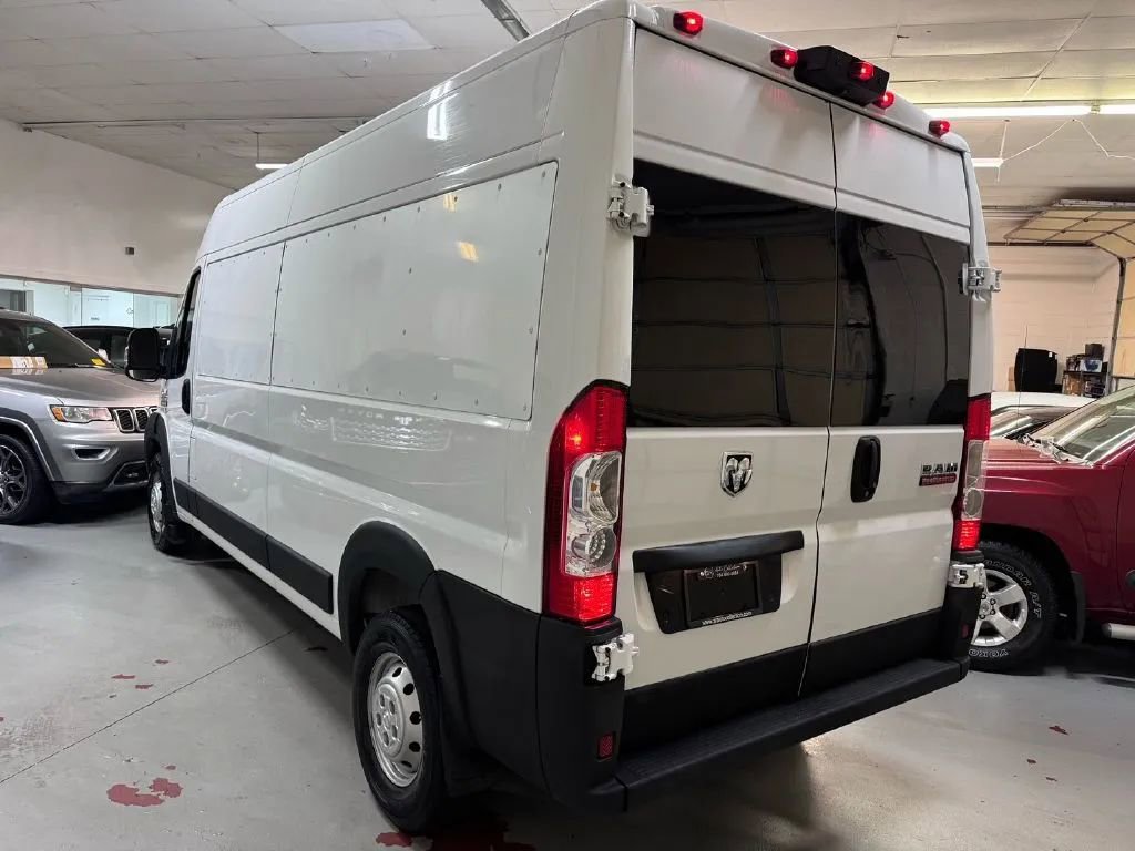 Used 2016 RAM ProMaster 2500 image 5