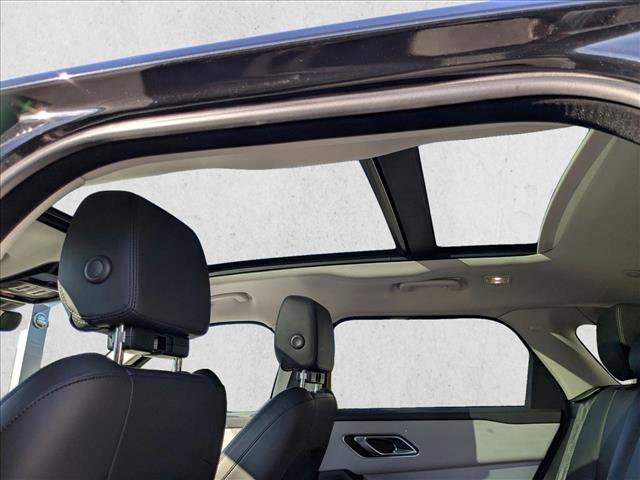 Used 2025 Land Rover Range Rover Velar S image 21