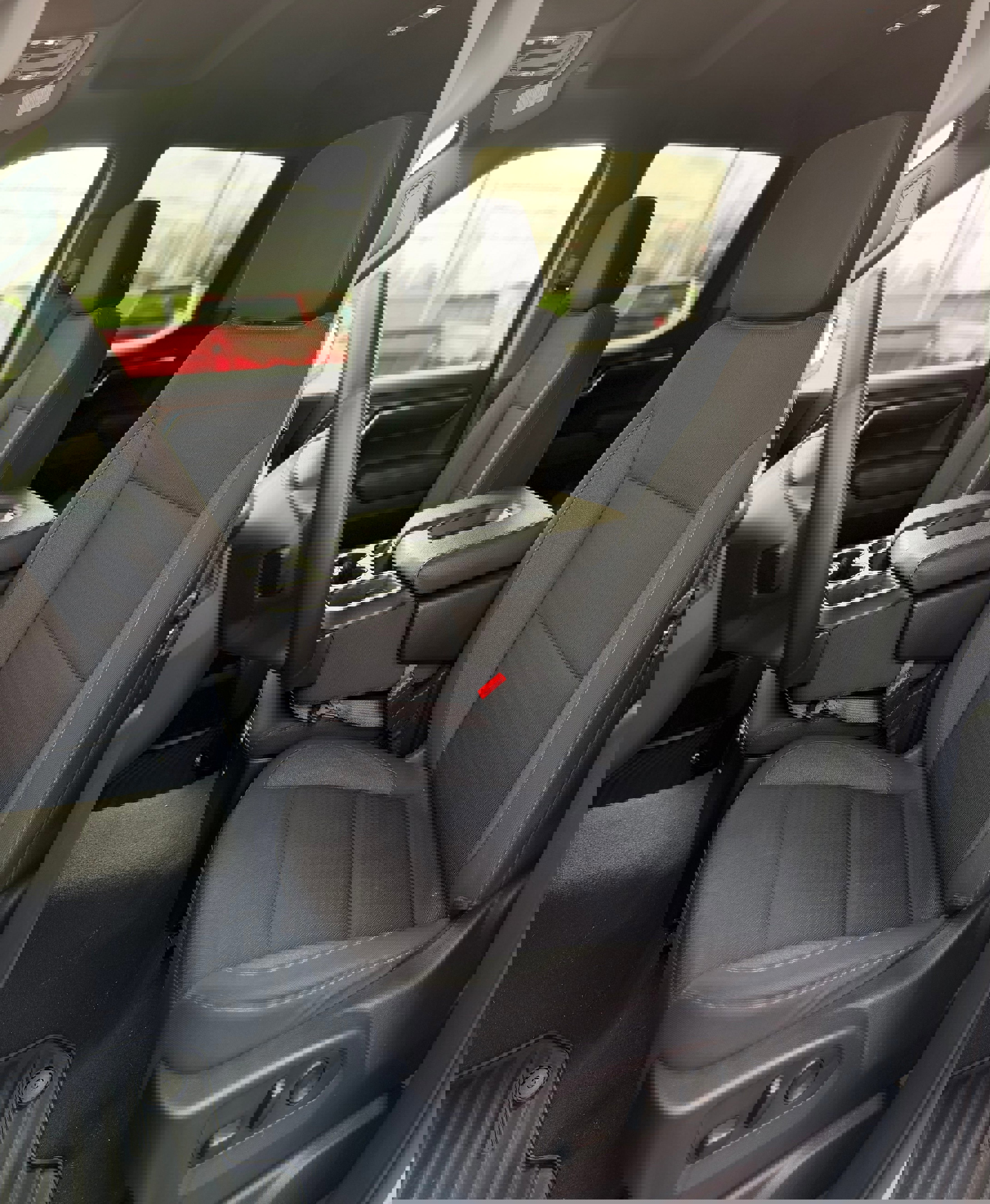 Used 2024 Chevrolet Silverado 1500 LT image 10