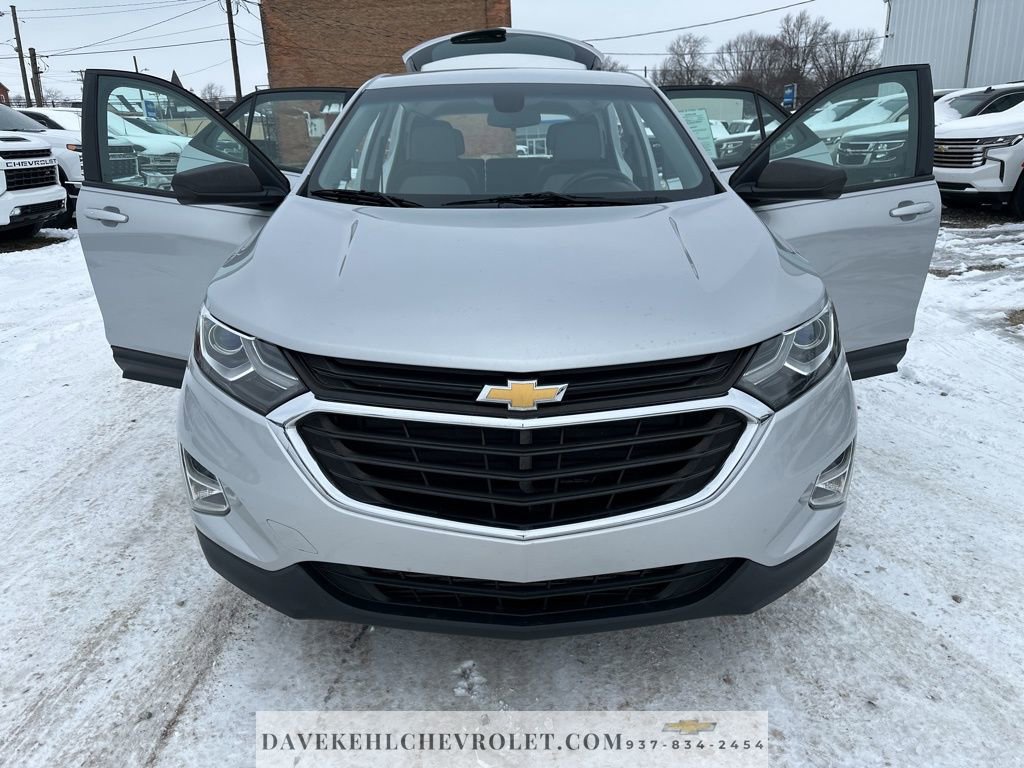 Used 2018 Chevrolet Equinox LS image 29