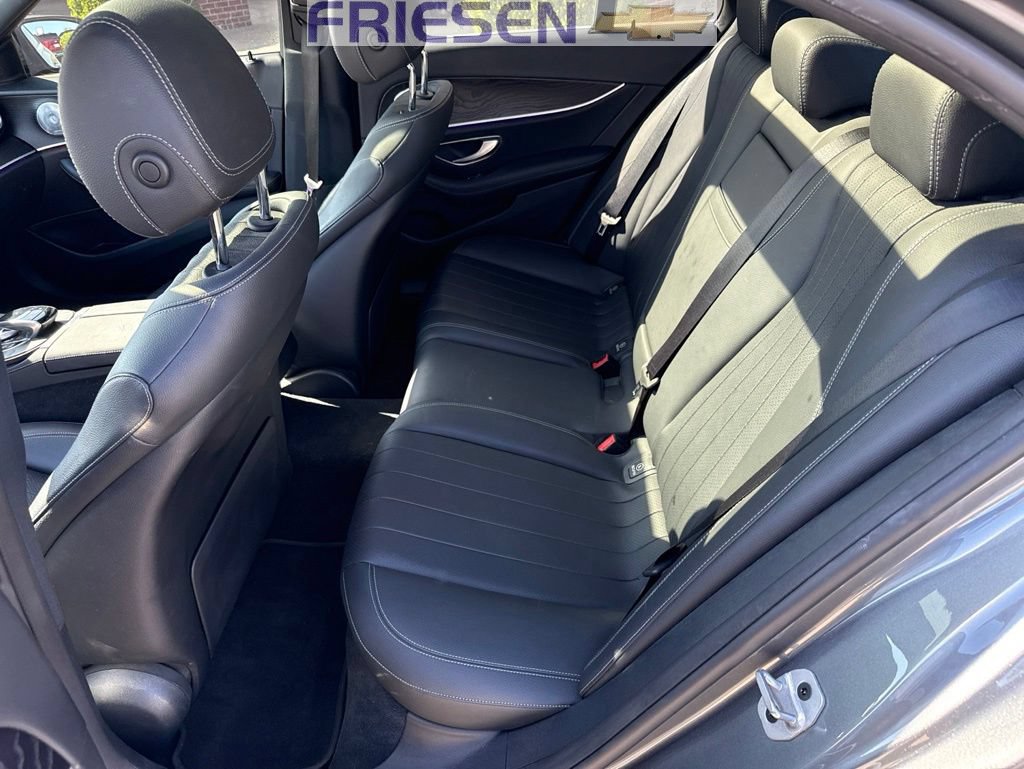 Used 2020 Mercedes-Benz E 350 4MATIC Sedan image 10