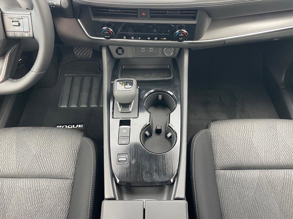 New 2026 Nissan Rogue SV FWD image 18