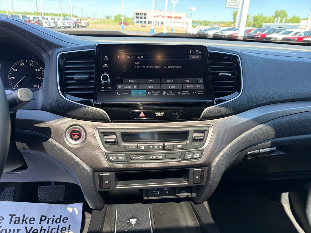 Used 2025 Honda Ridgeline RTL image 17