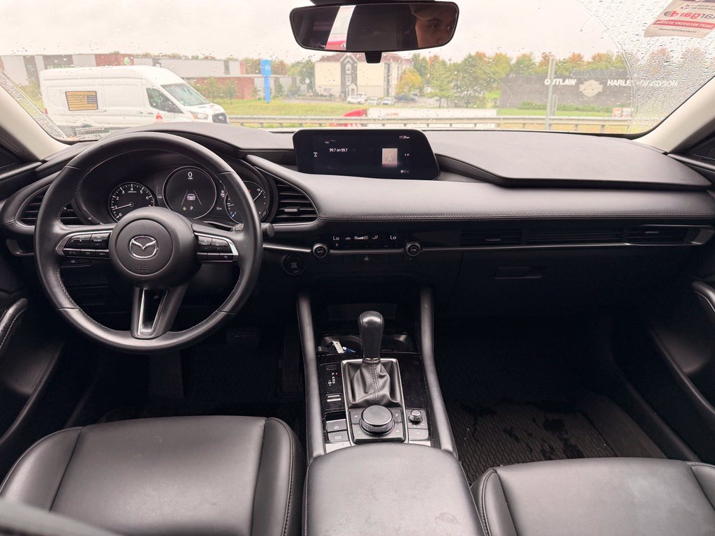 Used 2025 MAZDA MAZDA3 s FWD image 4