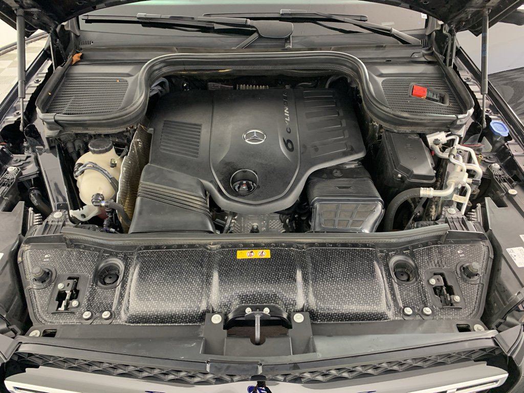Used 2023 Mercedes-Benz GLS 450 450 4MATIC image 10