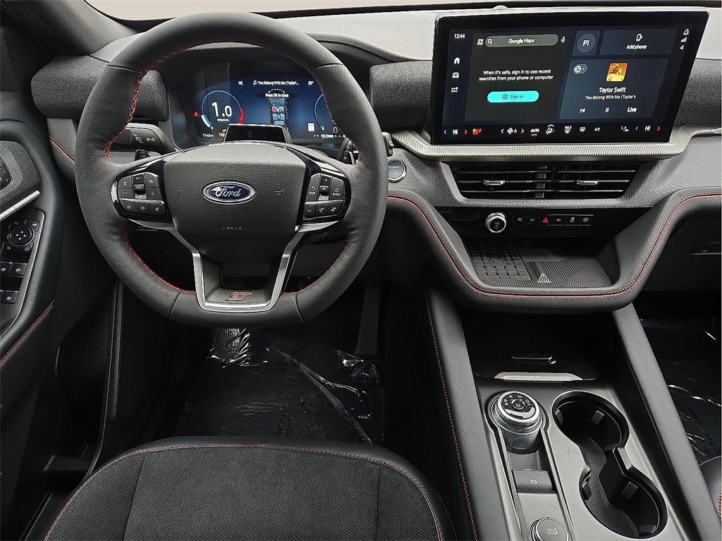 Used 2025 Ford Explorer ST image 12