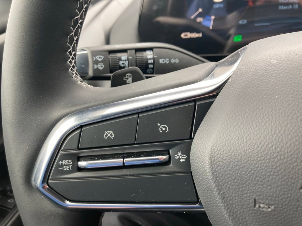 New 2026 Chevrolet Equinox EV LT w/ Comfort Package image 13