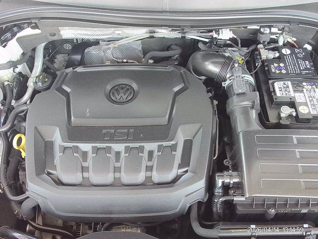 Used 2018 Volkswagen Tiguan SE AWD/4WD image 9
