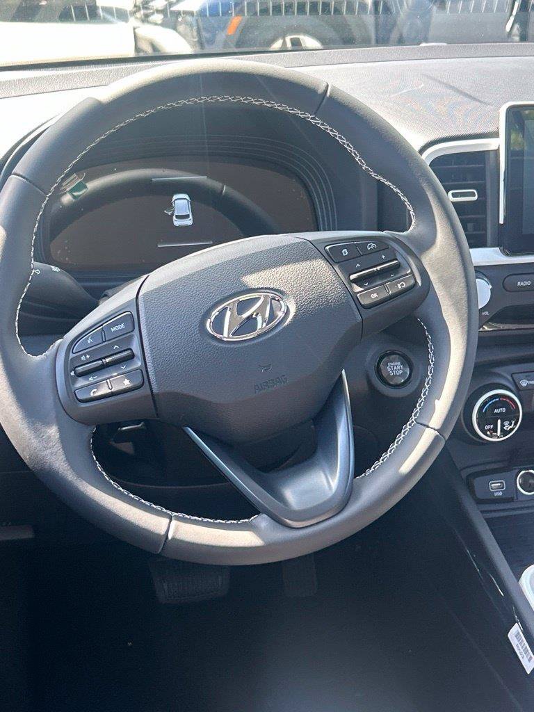 New 2026 Hyundai Venue SEL FWD image 14