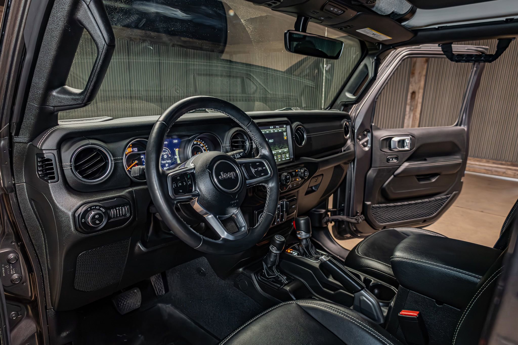 Used 2022 Jeep Gladiator Overland w/ Popular Equipment Package image 13