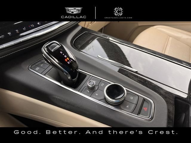 Certified 2022 Cadillac Escalade Premium Luxury AWD/4WD image 20