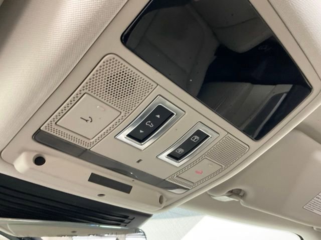 Used 2022 Jaguar F-PACE S image 24