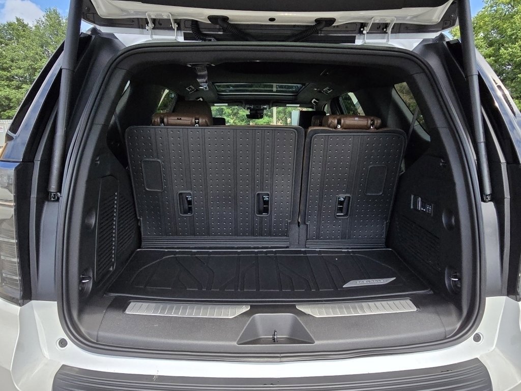 New 2025 Chevrolet Tahoe High Country image 12