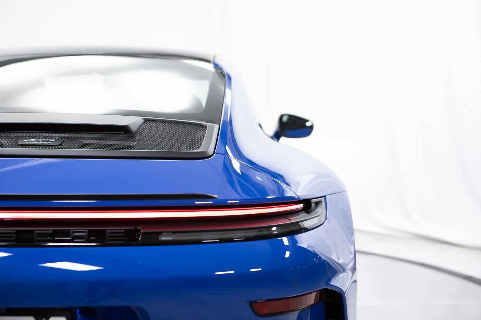 Used 2025 Porsche 911 GT3 image 36