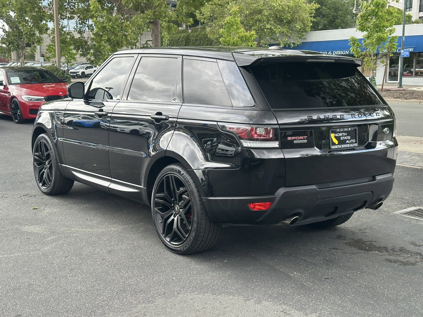 Used 2015 Land Rover Range Rover Sport Supercharged image 12