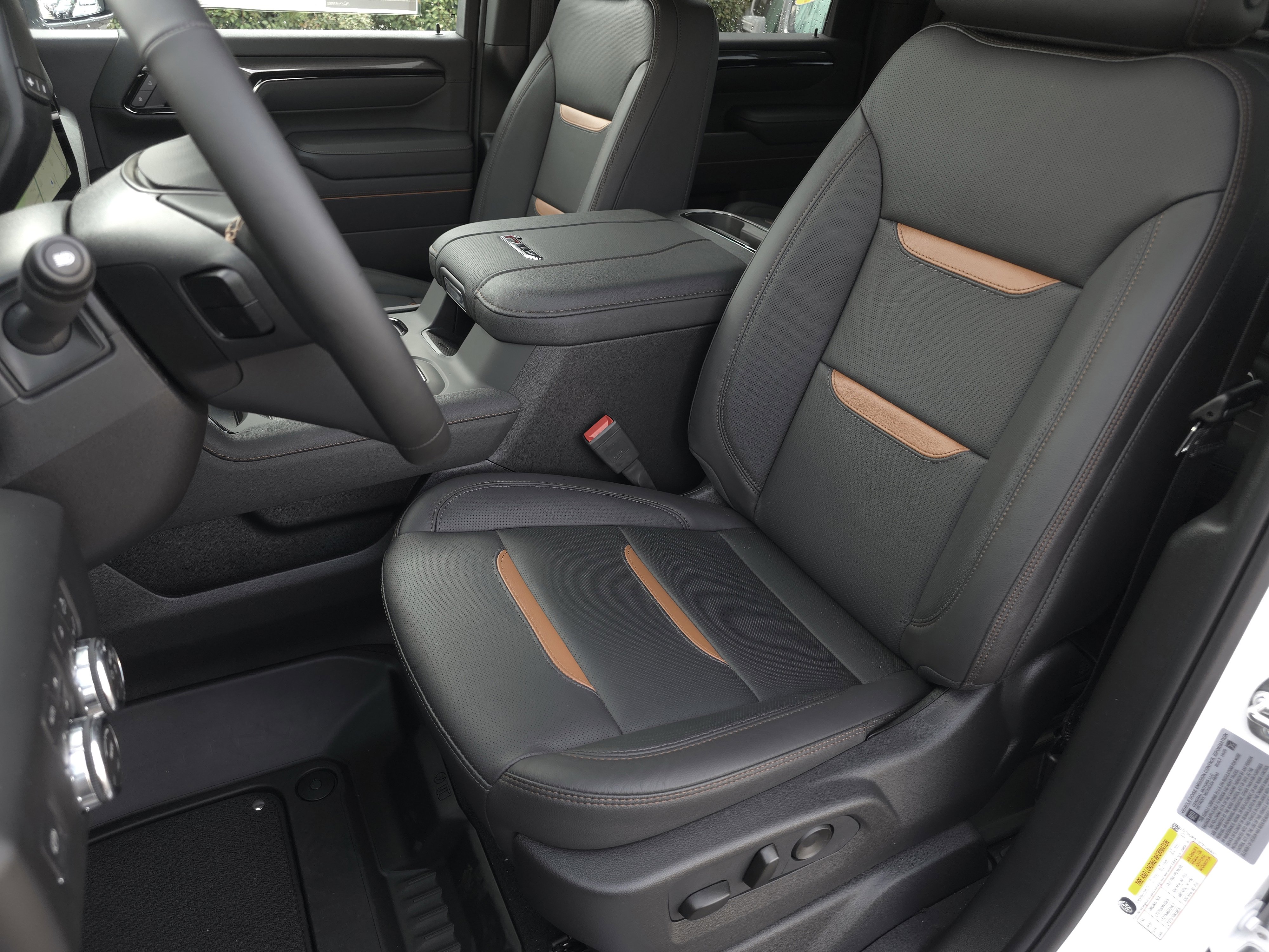 New 2026 GMC Sierra 2500 AT4 w/ AT4 Premium Plus Package image 10