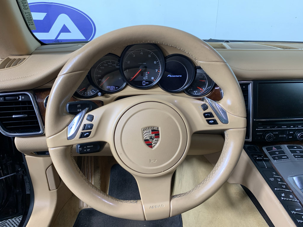 Used 2011 Porsche Panamera 4 AWD/4WD image 17