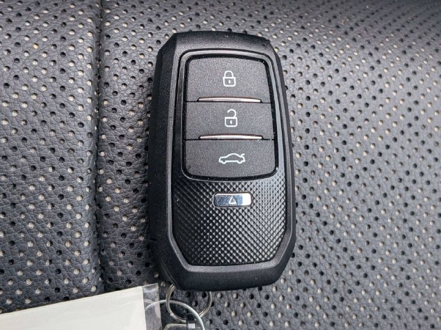 Used 2023 Toyota Tundra SR5 w/ SR5 Premium Package AWD/4WD image 29