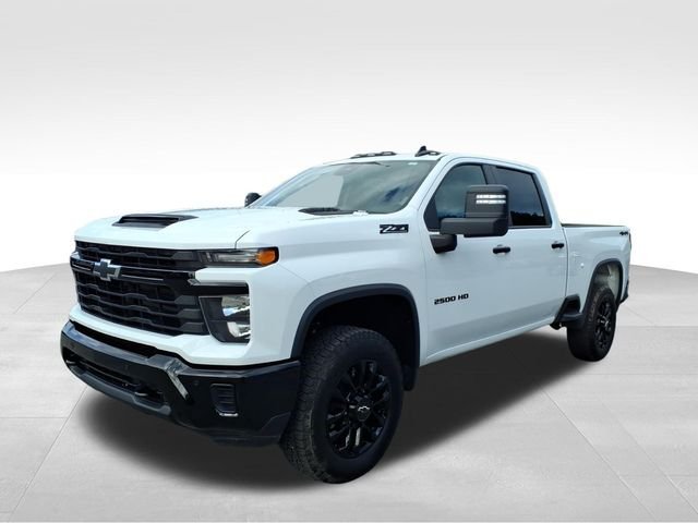 Used 2025 Chevrolet Silverado 2500 Custom w/ Custom Value Package AWD/4WD image 2