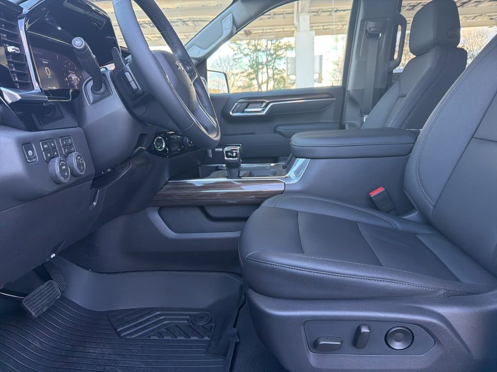 New 2026 Chevrolet Silverado 1500 LT Trail Boss w/ LT Trail Boss Premium Package image 9