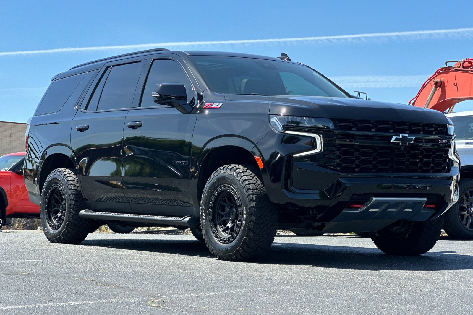 Used 2023 Chevrolet Tahoe Z71 w/ Z71 Off-Road Package AWD/4WD image 6