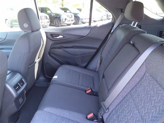 Used 2023 Chevrolet Equinox LT image 6