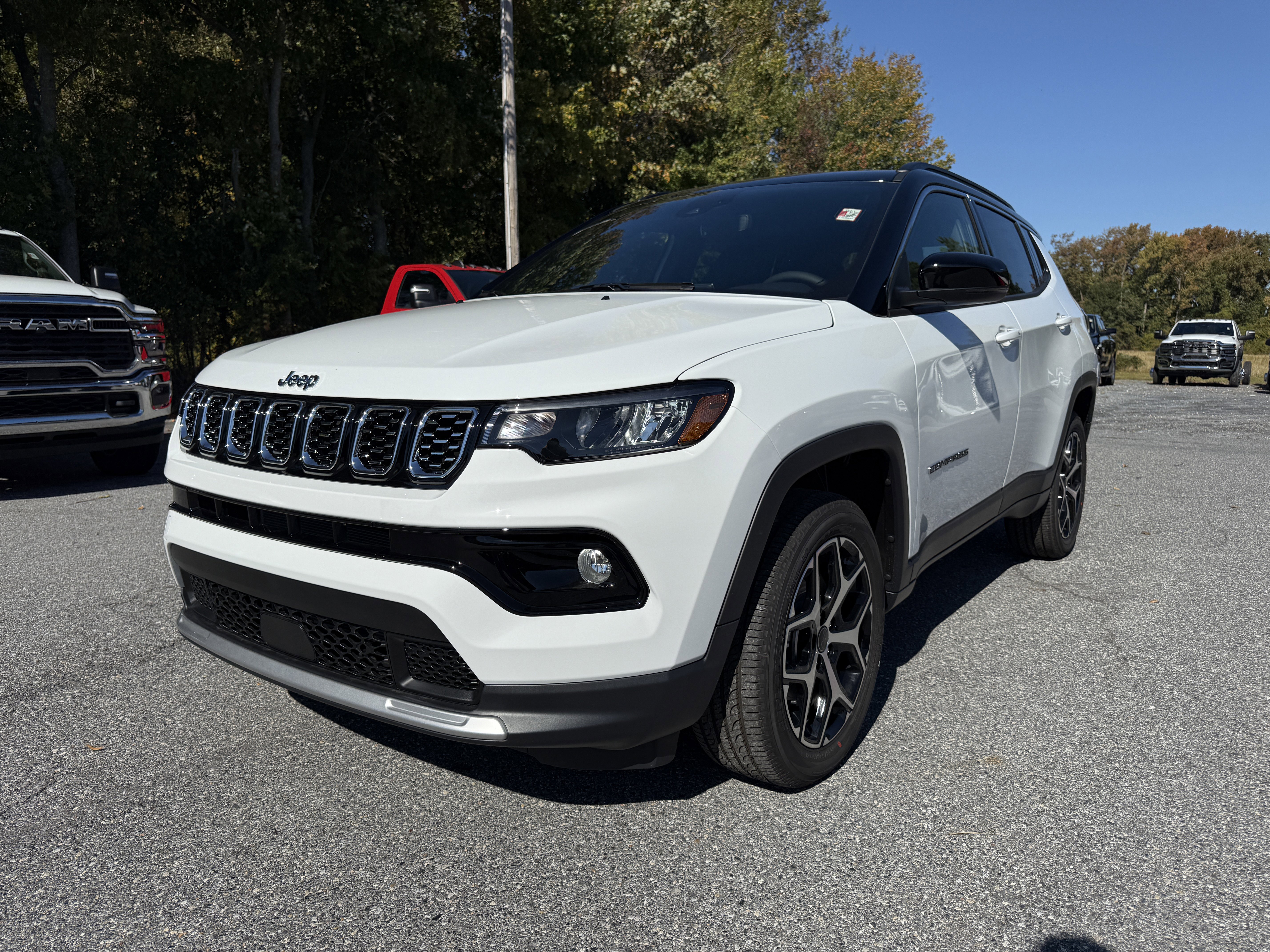 New 2026 Jeep Compass Limited image 3