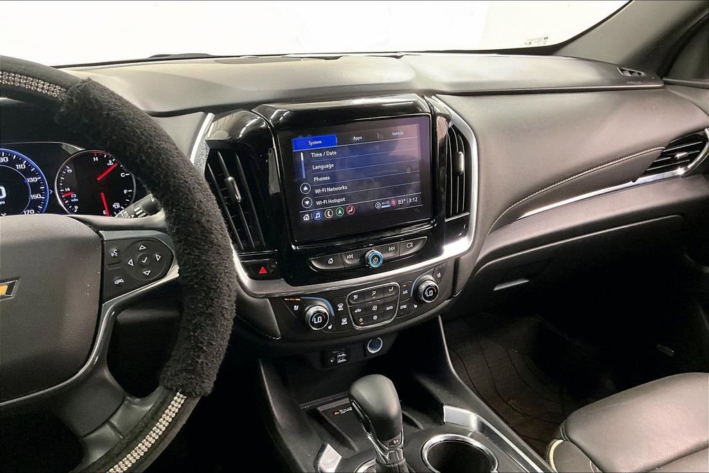 Used 2023 Chevrolet Traverse Premier AWD/4WD image 5